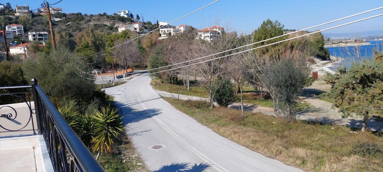Nisovillas Volos Esterno foto