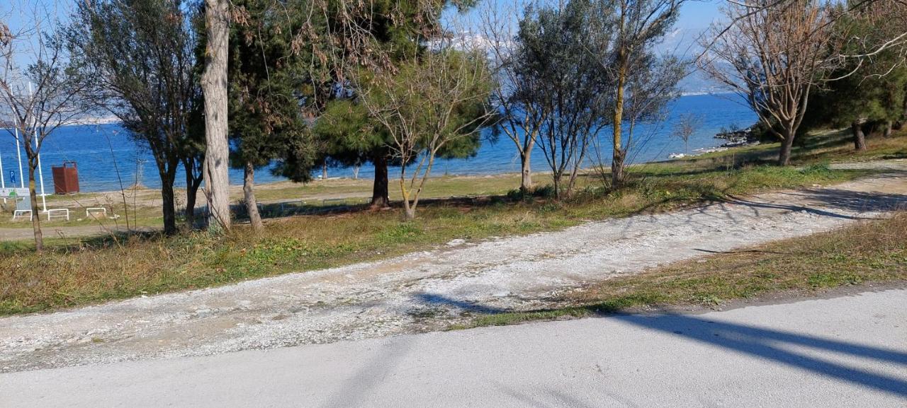 Nisovillas Volos Esterno foto
