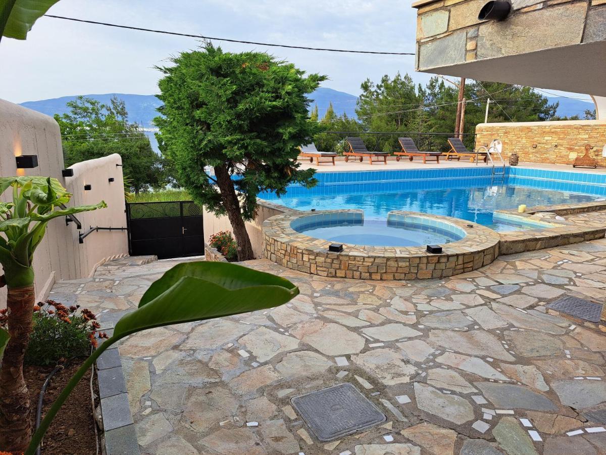 Nisovillas Volos Esterno foto